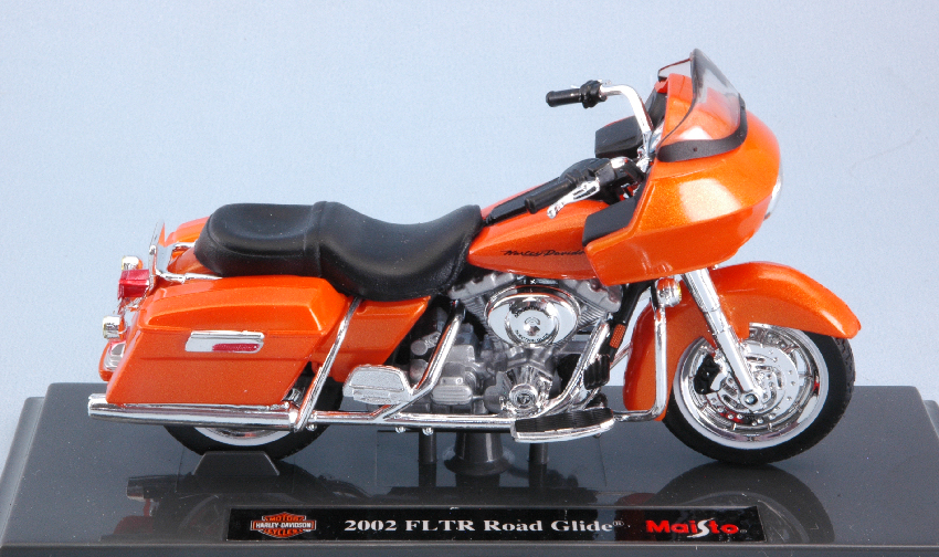 diecast harley davidson road glide