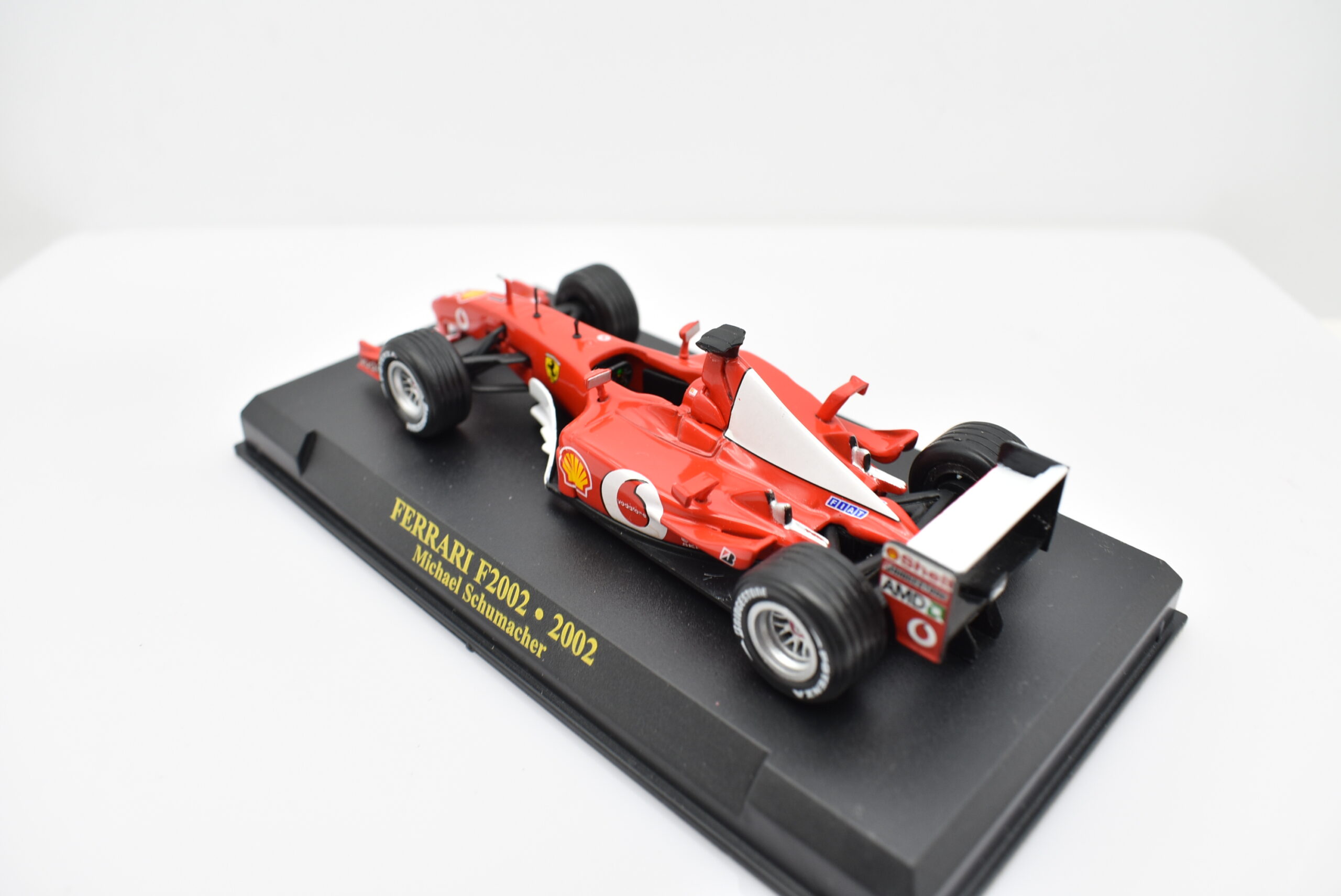 MODELLINO FERRARI F2002 MICHAEL SCHUMACHER