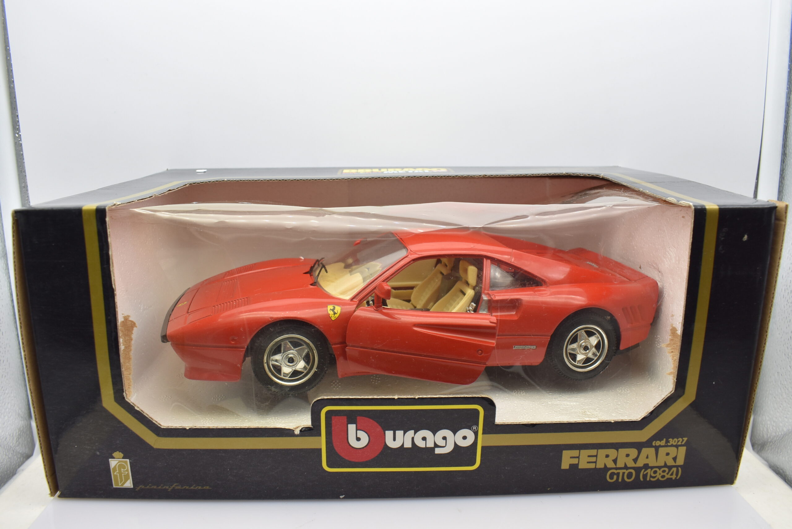 Modellino auto scala 1/18 Ferrari GTO diecast modellismo collezione burago  - Arcadia Modellismo